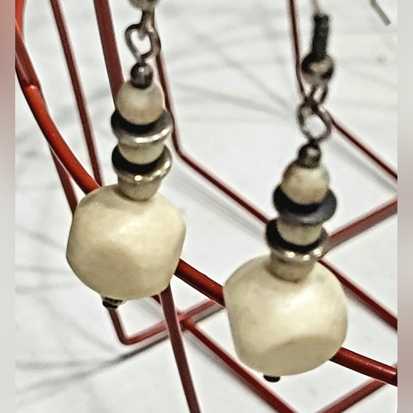 Bohemian style dangle/drop earrings - Picture 9 of 11